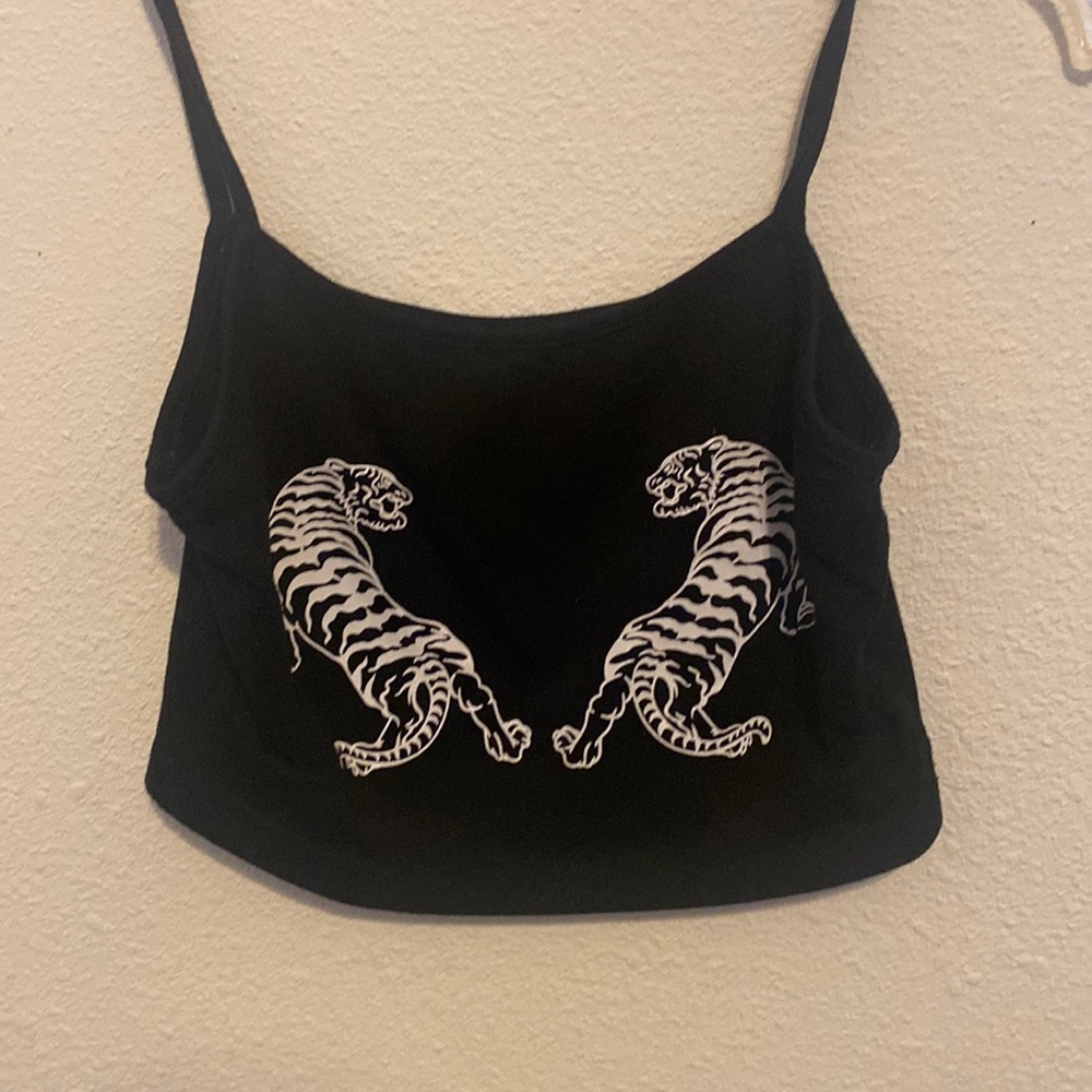 Black and white crop top